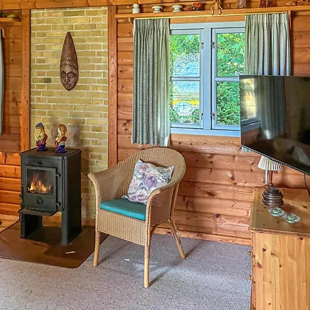 Vakantiehuis 3 Bedroom Amazing In Jægerspris